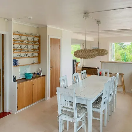 Idyllic Cabin With Sea View On Peaceful Island *