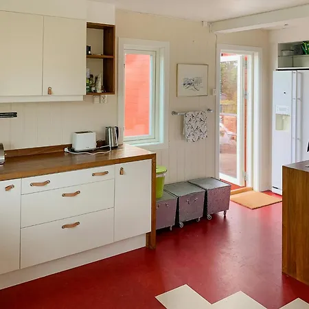 Idyllic Cabin With Sea View On Peaceful Island Lyngor