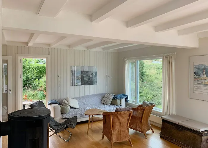 Idyllic With Sea View On Peaceful Island Ferienhaus *